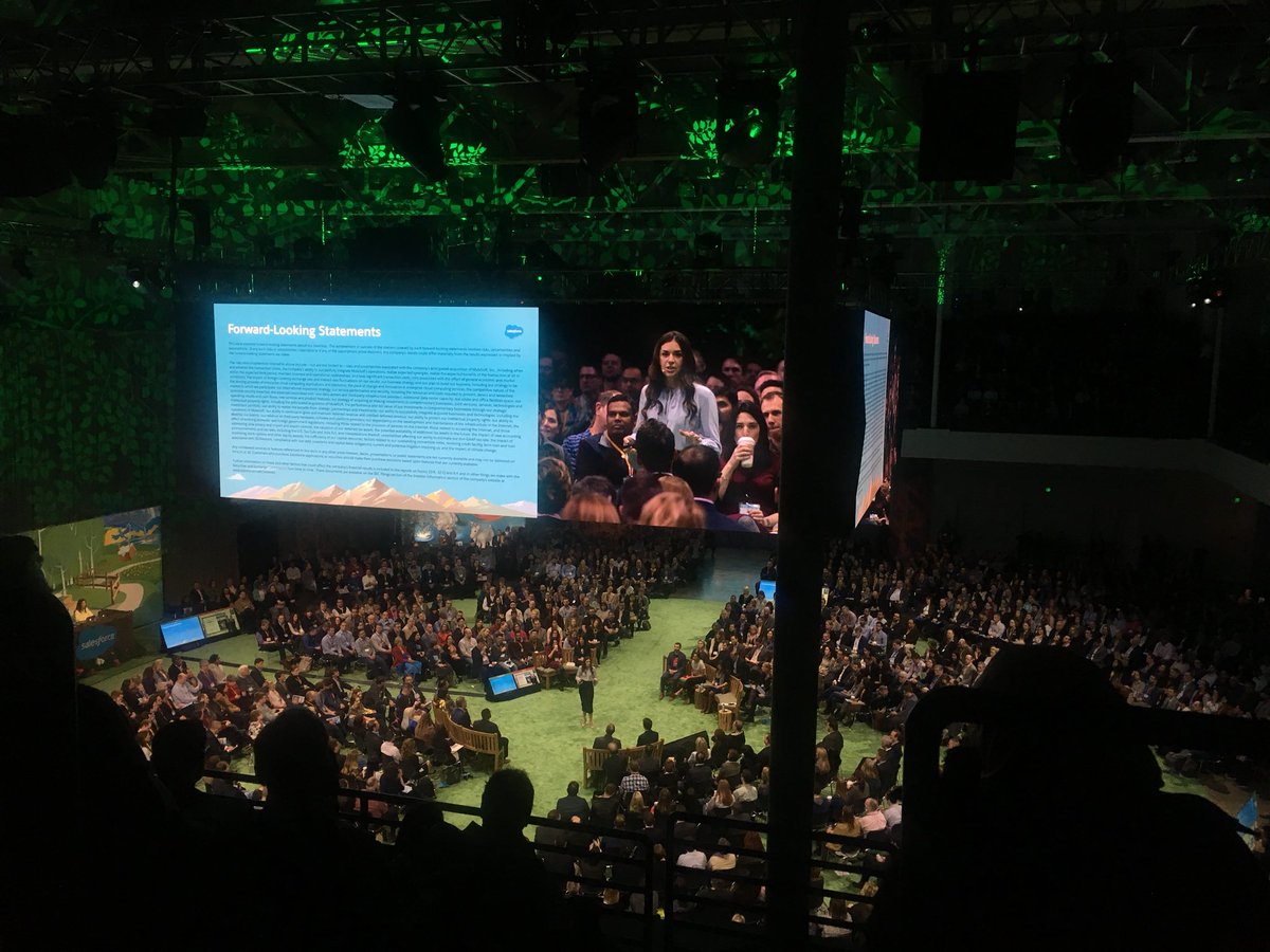 hmunnellvda's tweet photo. Wow - #SalesforceTour - so many more capabilities than I ever thought were available. https://t.co/J5IypHoHms