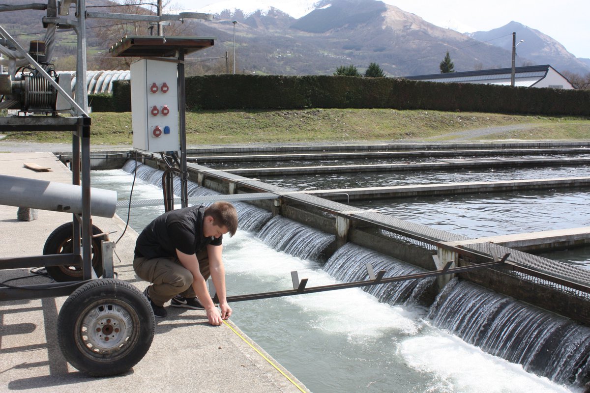Hydroxity_SAS's tweet photo. Hier, @Hydroxity_SAS était en visite dans une pisciculture pour effectuer des mesures dans le cadre de son projet projet d hydroliennes !  #workingprogress #Toulouse #Occitanie #hydrolienne #énergierenouvelablle https://t.co/oGMq8SSF2O