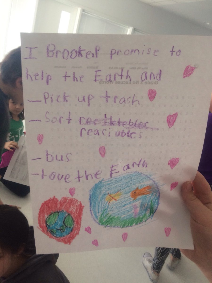 GreenSchools_NS's tweet photo. Check out the #EarthDayPledges and #DraftSnakes created by Grade 3/4, 4 and Preprimaries this morning at Bible Hill Consolidated School! There are so many ways we can all #WasteLess! @CCRSB_Official https://t.co/5eQ1zna283
