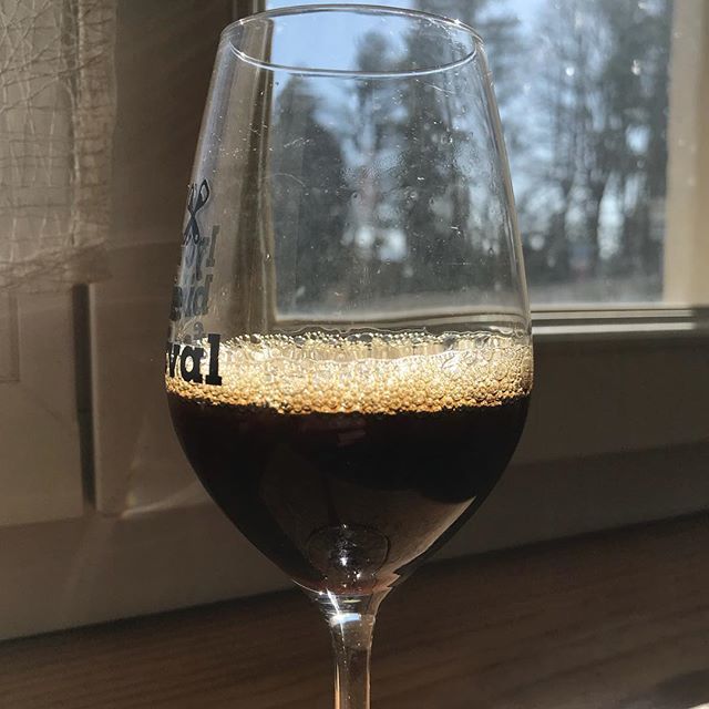 7floorbrewing's tweet photo. Imperial Milk Stout 8% abv before bottling. Columbus simcoe galaxy lactose w1272 #homebrewing #imperialstout #lactose #milkstout #wyeast1272 #columbus #simcoe #galaxy https://t.co/oY0ENxWYOe https://t.co/749T0AB7Dh