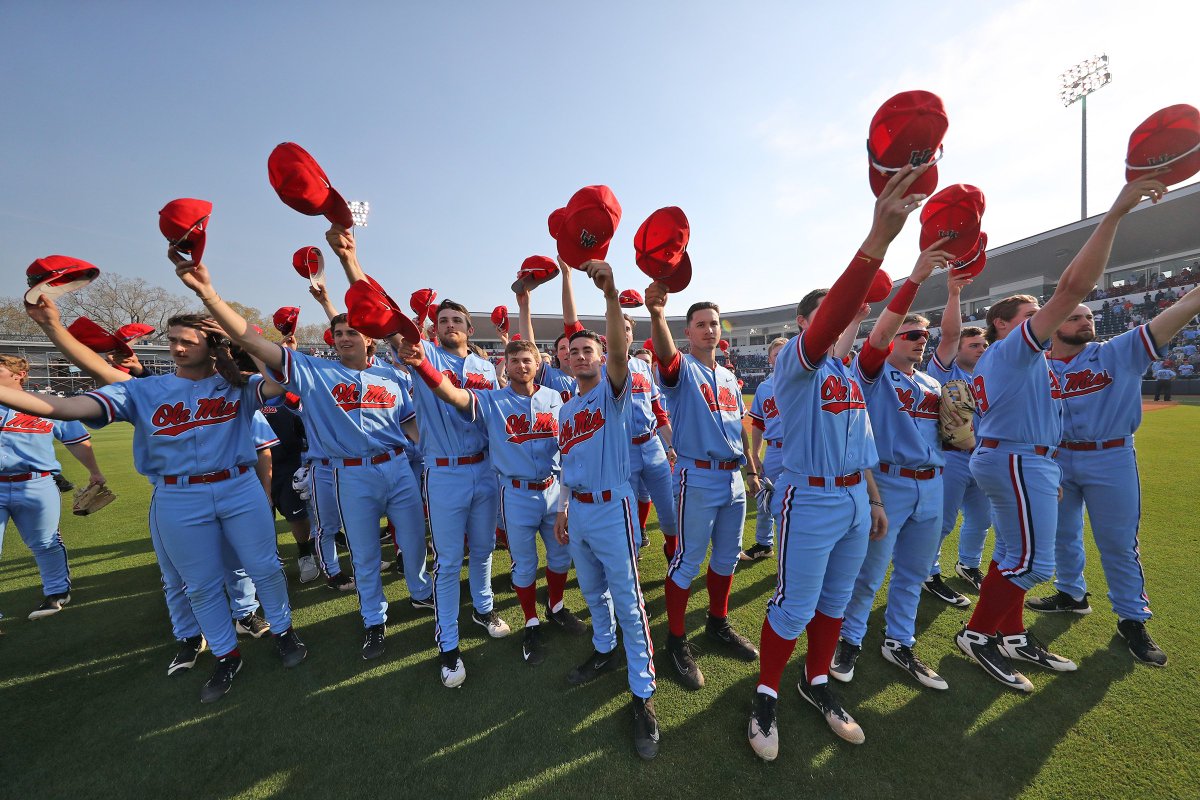 OleMissBSB's tweet photo. 🚨SCHEDULE ALERT🚨 #RebsBSB ⚾️ series opener vs. MSU has been postponed to Saturday at noon as part of a doubleheader. Game 2 will follow 45 minutes after. https://t.co/OPxRnYaD0v