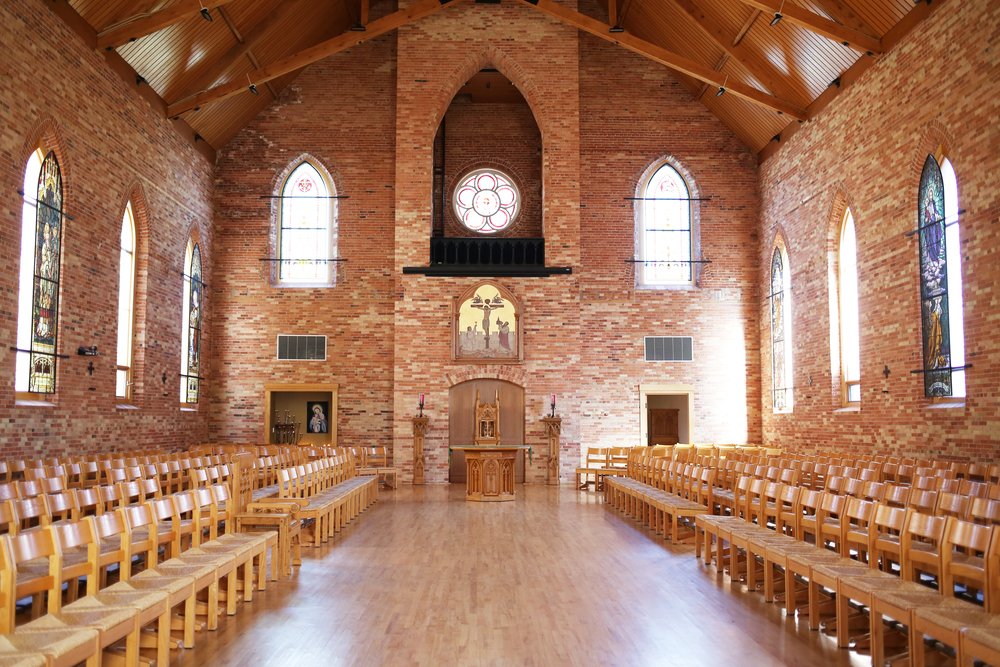 OLOVfootball's tweet photo. Our first #FacilitiesFriday introduces Old St. Joe's Church! Check out where OLOV participants will be worshiping and celebrating Mass each day of the camp. #BEUNCOMMON #Jesusswagger #thereadldeal #HeisRisen #Mass #Catholic #OSJ #OLOV #Footballcamp  #OurLadyofVictory #PrayForUs https://t.co/ia6XDlJSTL
