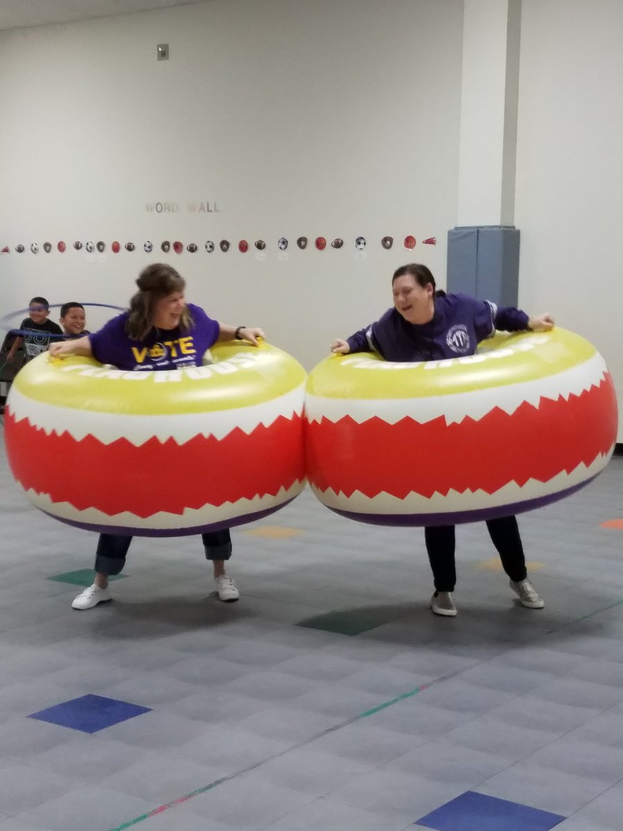 JessNMWilliams's tweet photo. When the principals come to play! @lori__jill @trturnage2016 #HertyHasHeart https://t.co/fj7zdNfTee