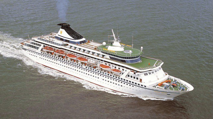 CruiseFerry's tweet photo. Balmoral – Thinking outside of the box https://t.co/1fQ1LvXRSY https://t.co/M0gC4QdQ2e