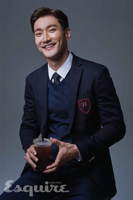 dailysiwon's tweet photo. — 16 https://t.co/ieDIKgTzKZ