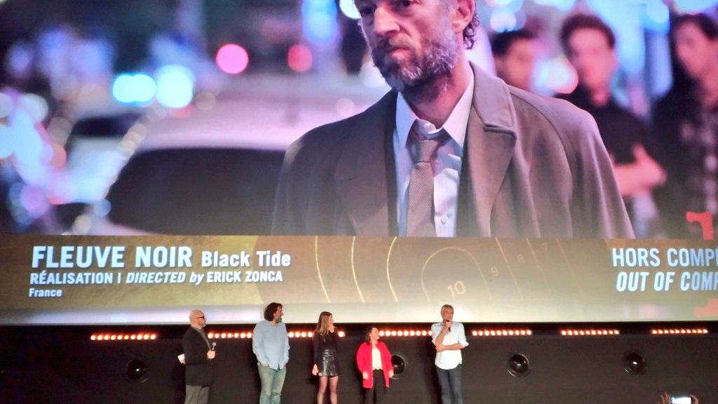Pi_Charlotte's tweet photo. #FleuveNoir #ErickZonca prédit que son film pourrait faire débat: la sexualité des handicapés fut le point de départ de cette histoire. C'est "un film sombre doté de vitalité" selon Zonca. https://t.co/sLaQ5f04Fl