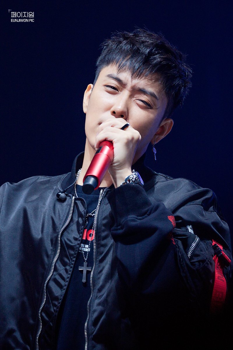 page___one's tweet photo. 180310 1’HE LAND
https://t.co/qwyJTaqA9P
https://t.co/U8nKnzd11F
#은지원 #EUNJIWON #젝스키스 #SECHSKIES #殷志源 #水晶男孩 #ウンジウォン #ジェクスキス https://t.co/4zsZM5K7HN