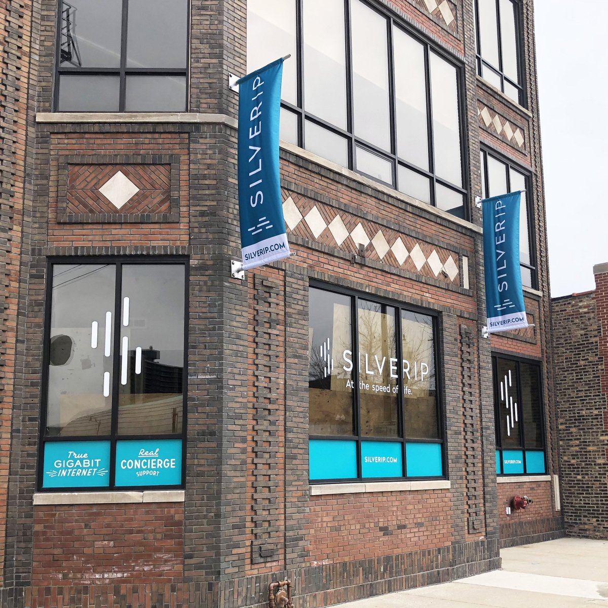 silver_ip's tweet photo. SilverIPโs corporate office has expanded and moved into our own beautiful building in Chicagoโs South Loop. #gigabitinternet #conciergesupport https://t.co/JmcpIBNBnF