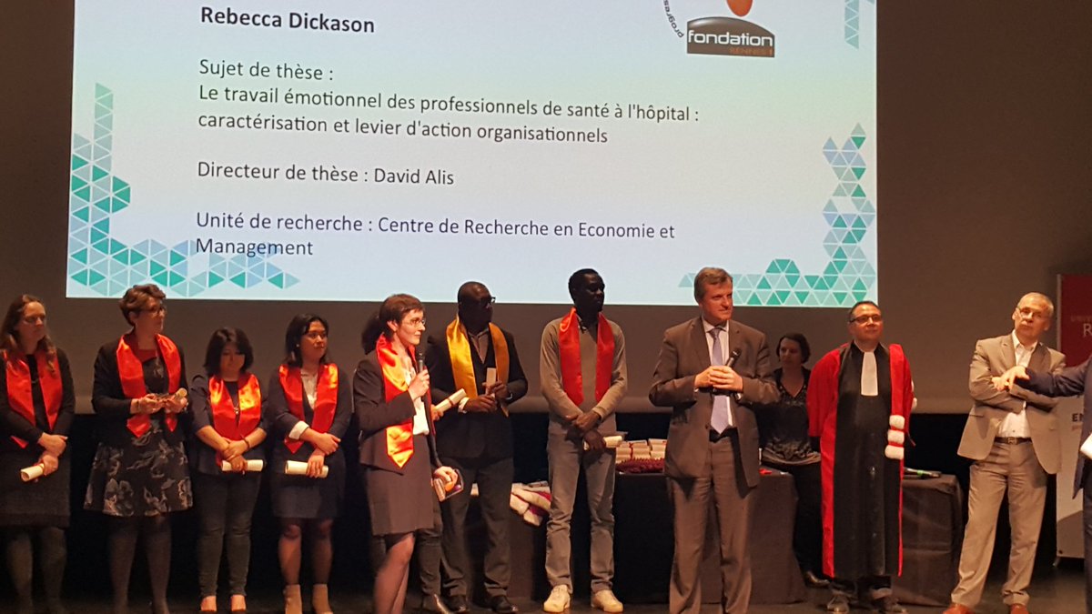 RennesUniv's tweet photo. 1er #PrixThèse SHS @FondationR1 remis à Rebecca Dickason
▶️"Le travail émotionnel des professionnels de santé à l'hôpital : caractérisation et leviers d'action organisationnels" #ManagedHeart #RPS https://t.co/DObfSwEMi9 https://t.co/wvD0raspiO