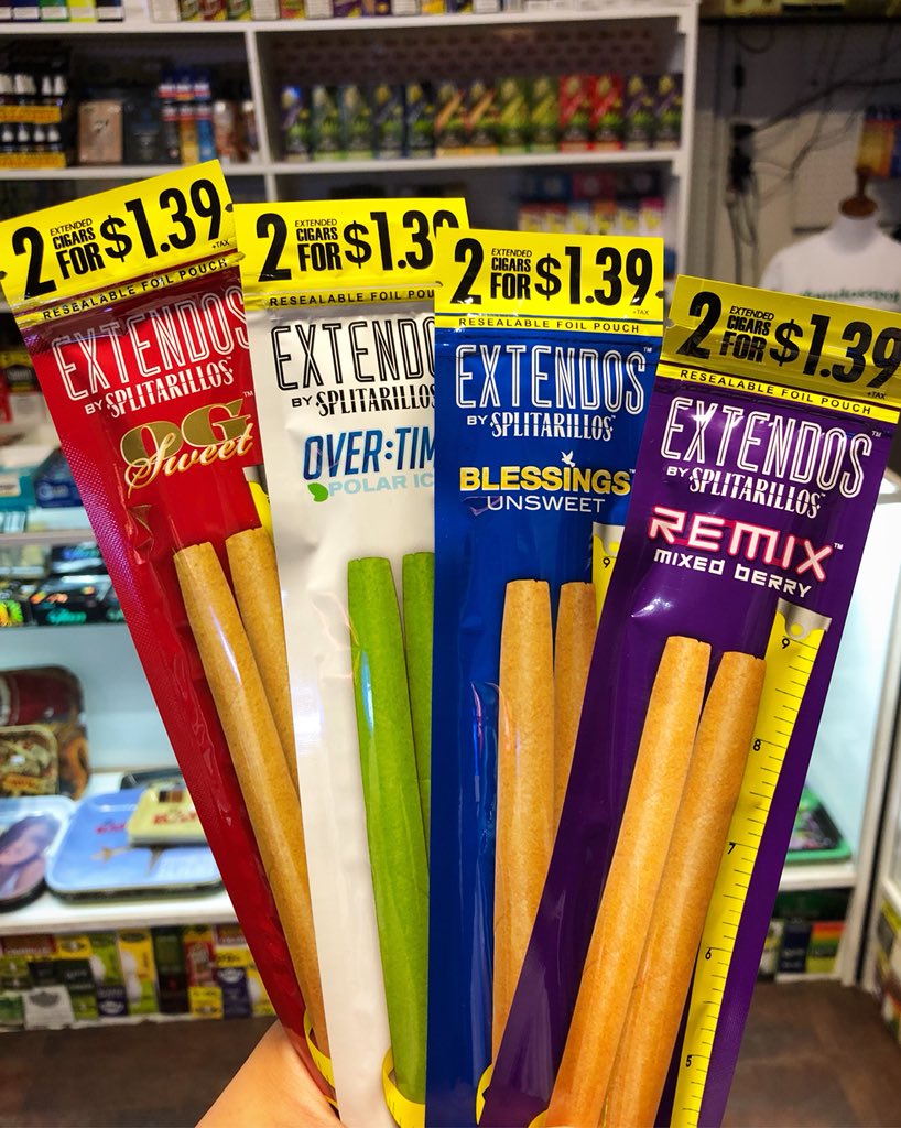 MandoSpotBoss's tweet photo. Extendos by Splitarillos! ๐๐จ #Dallas #OakCliff #Smokeshop #420 #Splitarillos https://t.co/Qgor98AN5i
