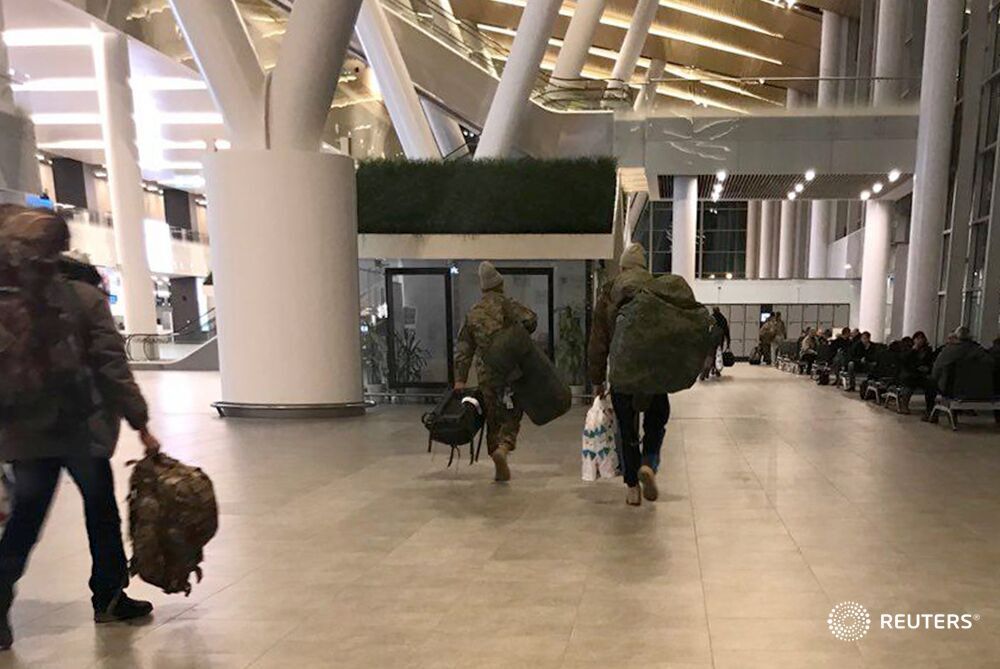 Reuters's tweet photo. The gaps in U.S. sanctions that allow Russian military contractors into Syria to fight for Assad. https://t.co/H8EGKmKPmS https://t.co/WxFdCwmSfo