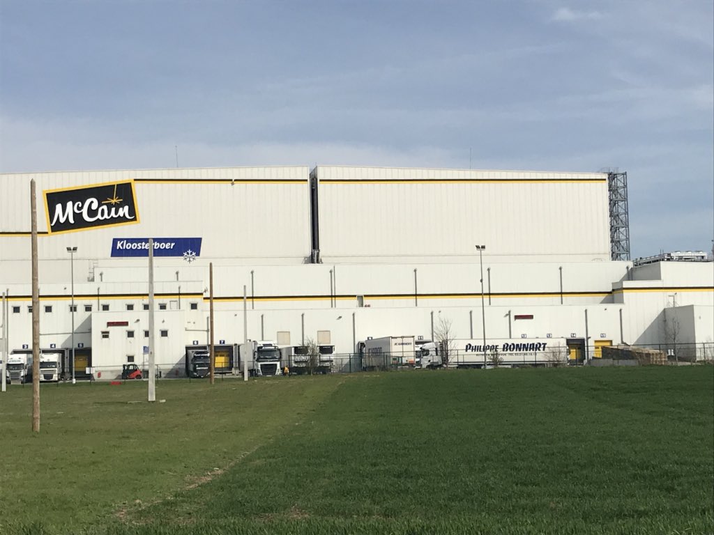 Visite <a href="/mccain/">Daniel McCain</a> Harnes pour leurs 35 ans. Merci à Fabrice Dessailly ainsi qu’à toute son équipe pour son accueil chaleureux et la découverte de l’usine!