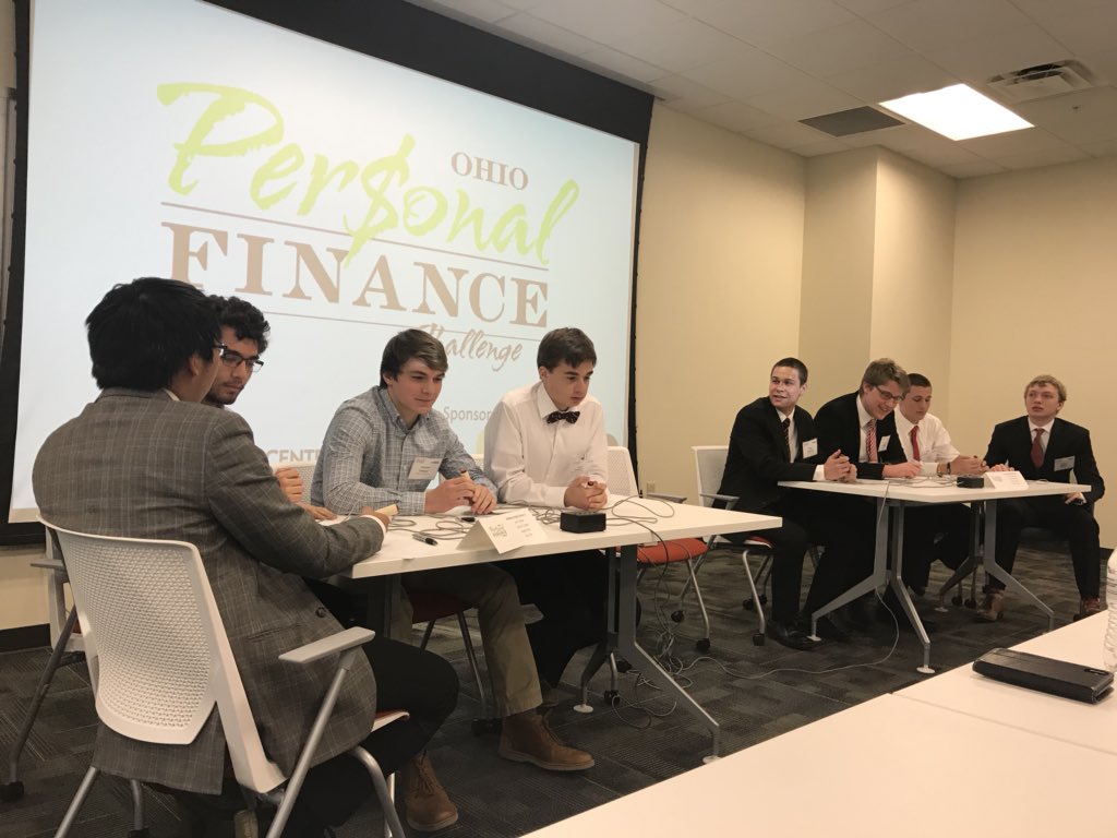 EconomicsCenter's tweet photo. The 2018 Ohio Personal Finance Challenge Finals are under way with our judges from @Fidelity as students compete for the State Championships
#FidelityCares2018 https://t.co/yRBoIS4yL5