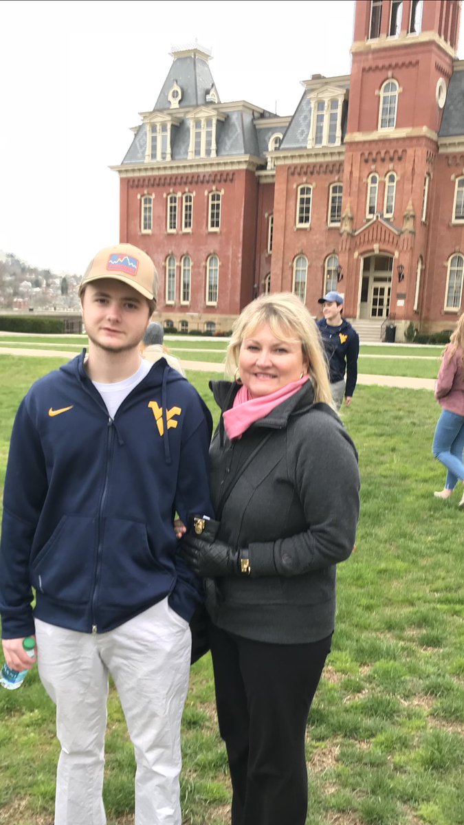 paigecrone's tweet photo. Prospective Future Mountaineer! #VisitWVU https://t.co/hGgGxXp4lx