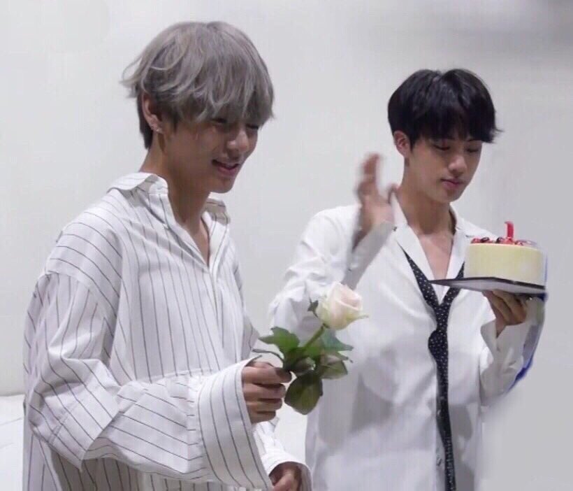 taejinpics's tweet photo. https://t.co/adecUh61eN