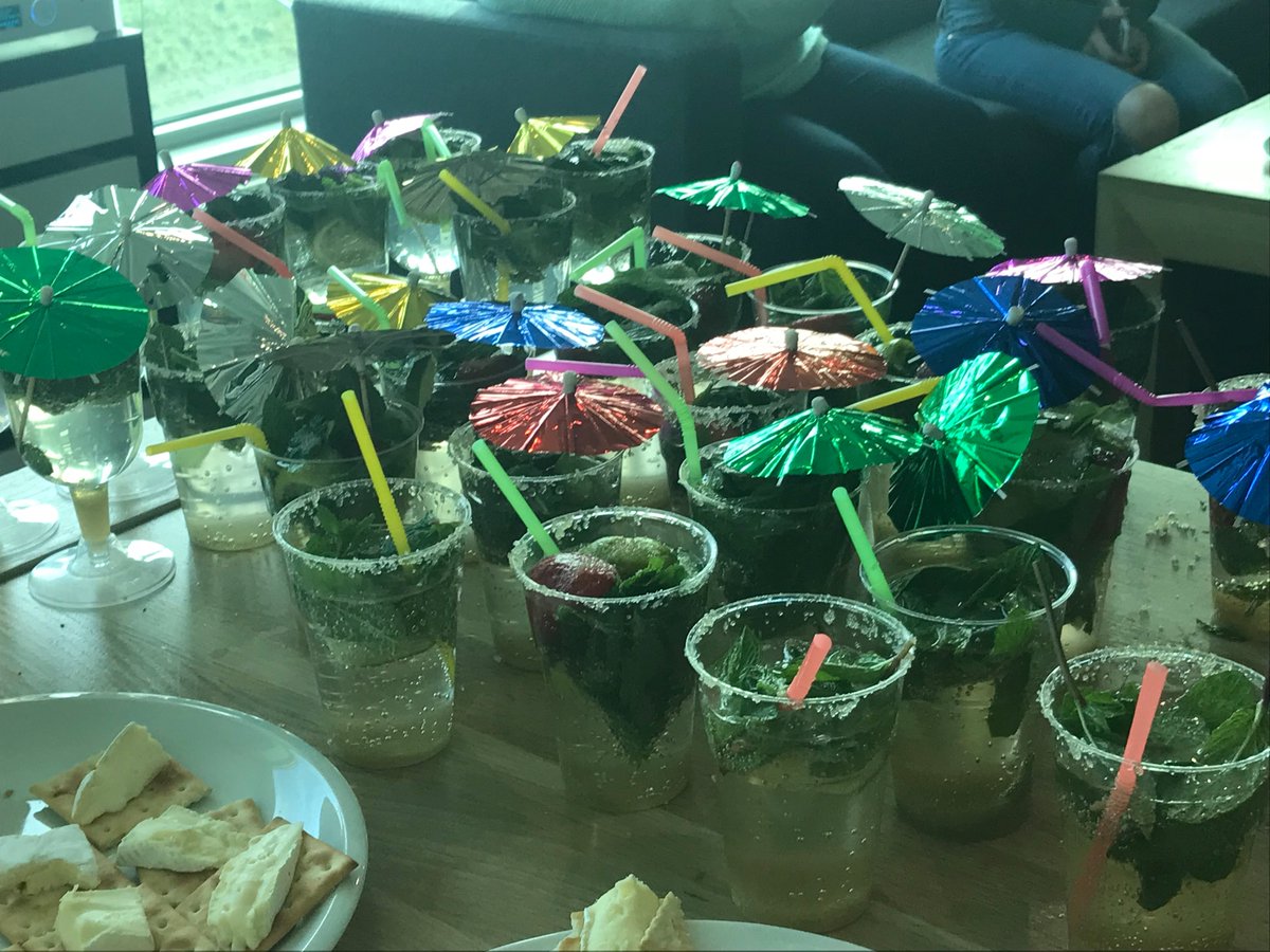 dobrotwit's tweet photo. #cocktailtime @ #daisycon, #affiliprint and #sovendus next month including #conversive. cheers! https://t.co/3HJhNxy1ll