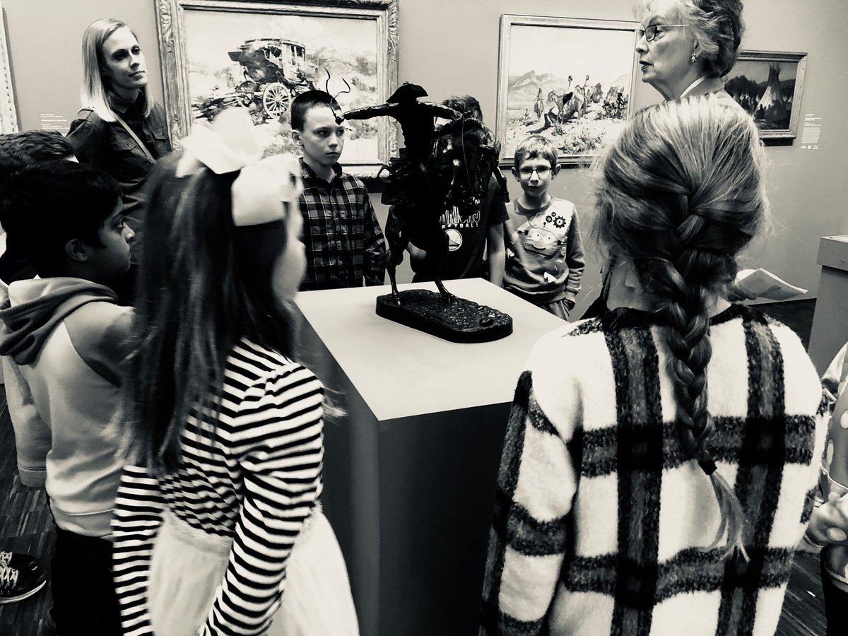 TPSmeredith's tweet photo. Telling our own stories through art—it takes noticing, perspective, mood, setting, creativity, inspiration! @FiggeArtMuseum @MrBDeHoff @KalaKlfranck https://t.co/LunCpLobHi