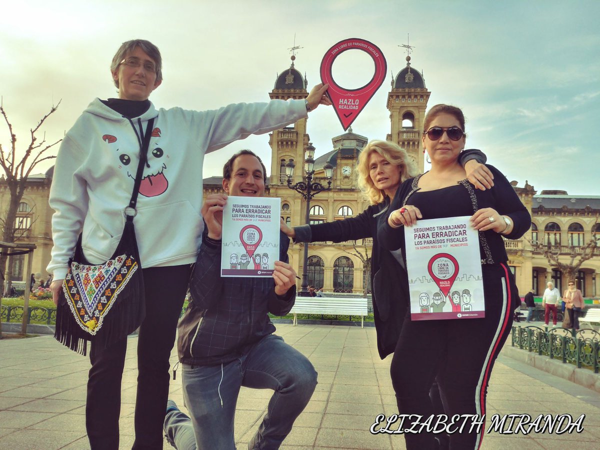 Salimos a la calle en favor de Zonas #LibresdeParaísosFiscales Apostamos por Administraciones que usen criterios de contratación que incentiven un comportamiento fiscal más responsable por parte de las empresas licitadoras bit.ly/twZLPF
