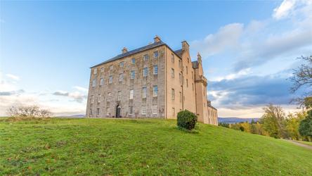 cococookie01's tweet photo. 16th century Castle in Moray, Scotland for sale.  Castle Grant can be yours for £850,000 🤗🤗🤗🏘🏘🏘 #castle #homeinscotland #livinglikealaird https://t.co/Te5WARDowE