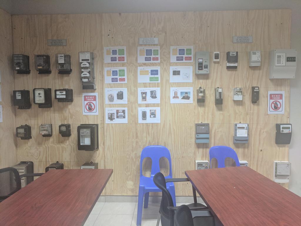 Evan_Schiff's tweet photo. #cablinggoals @CityPowerJhb metering training facility #AUW2018 https://t.co/HA1myq7WYe