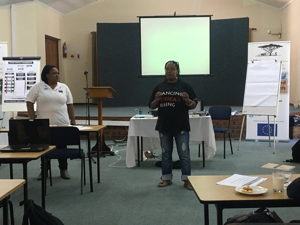 AFRAKZN's tweet image. @Kmoeti gives input on the IDP presentation by @LaurenARoyston.  She shares community experiences in engaging in the IDPs. And how that may be applied in the case of farm dwellers. #PathwaysProject
