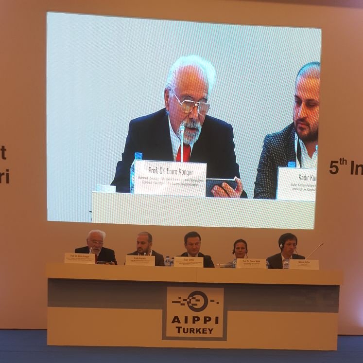 kadirkurtulus's tweet photo. 5. Fikri Haklar Sempozyumunda; "Use of Blockchain in IP" konusunu konuştuk. #blasea #blockchain #blokzinciri #kadirkurtulus #kayitzinciri #bitcoin #ethereum #ripple #cordano #neo #proofstack #copyrobo https://t.co/xvvqMFZUMm