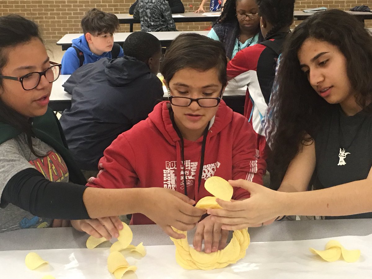 flkhenderson1's tweet photo. STEM students completing the Pringle challenge during stemtastic Thursday. #kmspanthers https://t.co/Kbdo1Qj5Fa
