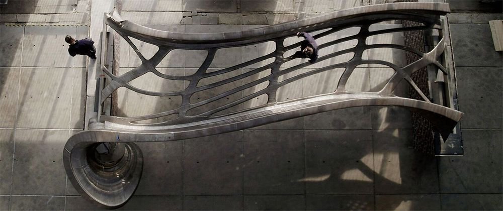 Fred_Mills's tweet photo. The full span of the world's first "3D printed steel bridge" is complete: https://t.co/cEexoMGoin #construction #3Dprinting https://t.co/nJCnX6t442