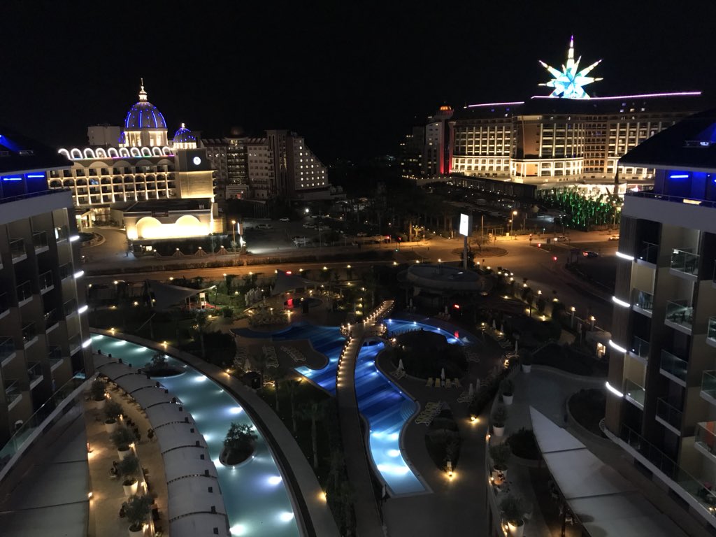 krustylou13's tweet photo. Absolute perfect views #holiday #sunnymornings #chilledtime #4morenights #mountines #beachview #roomview #nightlife https://t.co/PKoK4je9xS