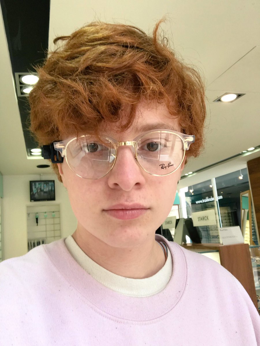 CAVETOWN's tweet photo. 👓? https://t.co/N2qJj2dEPf