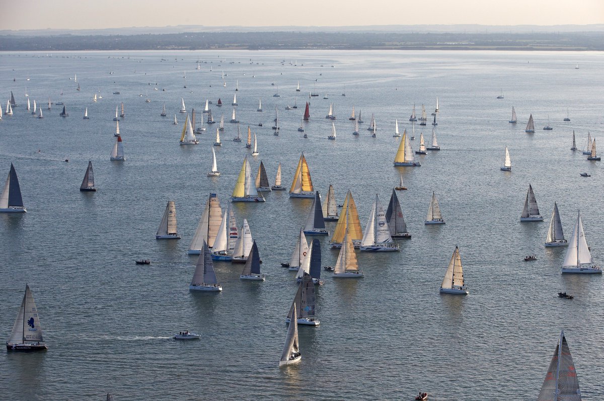 Round the Island Race tweet media