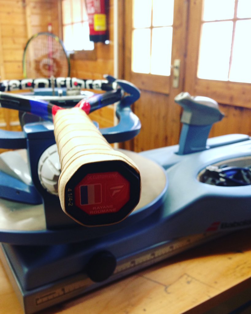 mainDrawtennis's tweet photo. Buenos días desde la raqueta de @rayaneroumane 🇫🇷en @btt_academy!! 😃💪🏽#stringingservice #tecnifibre #tfight #fightsmart #customracket #tennispro #tennisplayer #btttennisacademy #maindrawtennisservices https://t.co/fTVcdjcszo