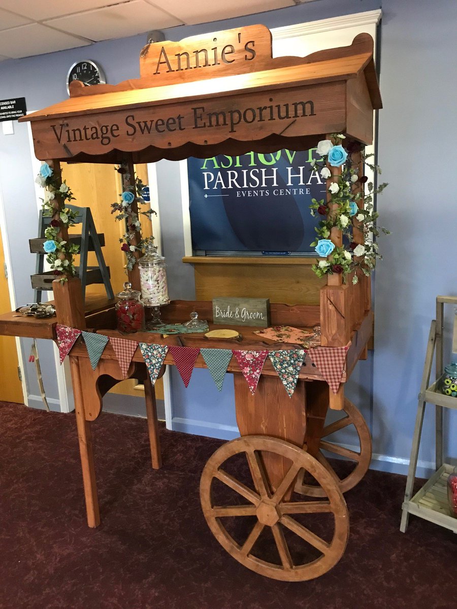 AshoverHall's tweet photo. The Sweet cart for this weekends wedding..... 
Annie's vintage sweet emporium will set this up for your event..... 
#wedding #party #celebrate #derbyshire #derbyshirewedding #peakdistrict #ashover #engaged #married #birthday https://t.co/RdlSOp95H8
