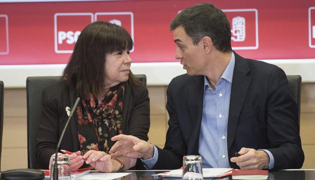 _infoLibre's tweet photo. El #PP registra la comparecencia de #Narbona, #Pla y #Alborch para que expliquen la supuesta #corrupción del #PSPV en Senado https://t.co/xB2T3XjNOD https://t.co/530m5WkbLA