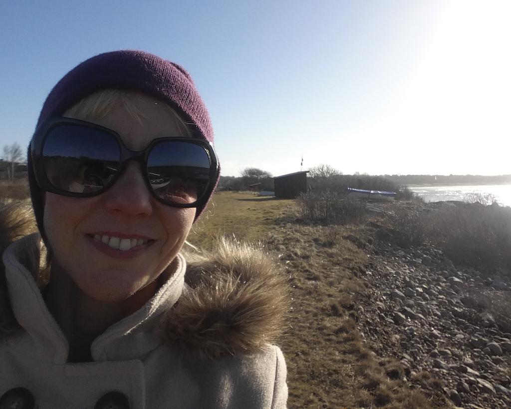hannabrodda's tweet photo. Morgonprom i vackra #haverdal innan #swedenbio får Jennie Nilsson, s, att praktisera som forskare för en dag på @GetingeGlobal. Ska bli kul att följa! https://t.co/0QZthDXEAF