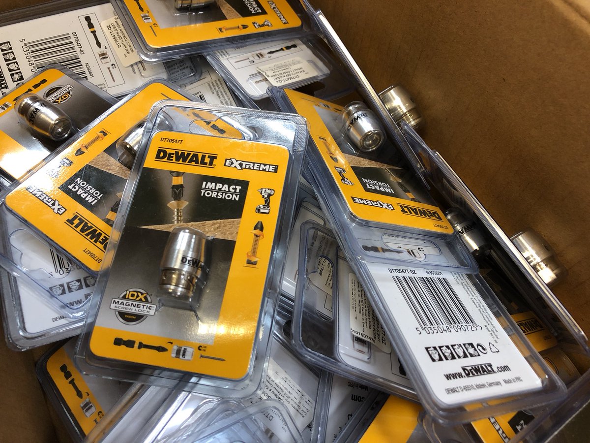 instrby's tweet photo. Пришли новинки по #Dewalt и #Stanley добро пожаловать на #instrby #diy #Minsk #Belarus https://t.co/Gyzj7Id51A