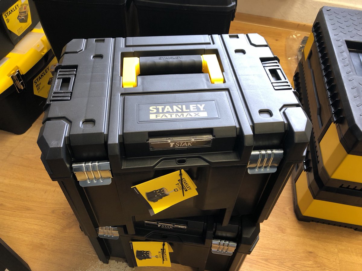 instrby's tweet photo. Пришли новинки по #Dewalt и #Stanley добро пожаловать на #instrby #diy #Minsk #Belarus https://t.co/Gyzj7Id51A