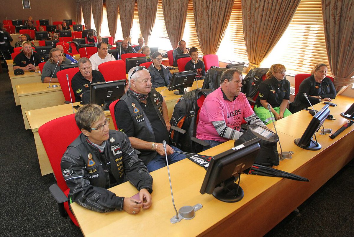 SAPoliceService tweet picture