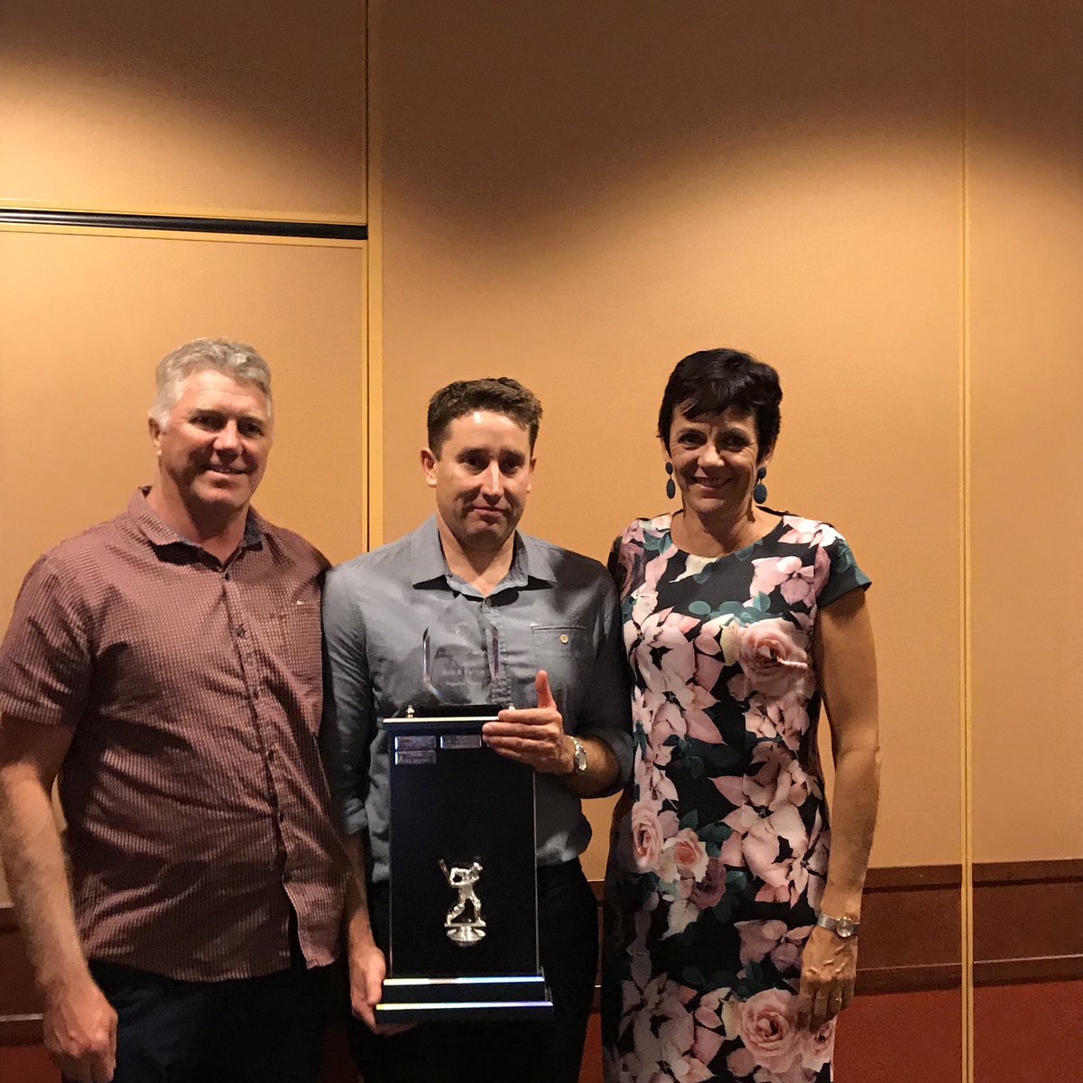 SPCCalbury's tweet photo. A legends award for a legend.
#pup #resty https://t.co/TLtKkwiqEp