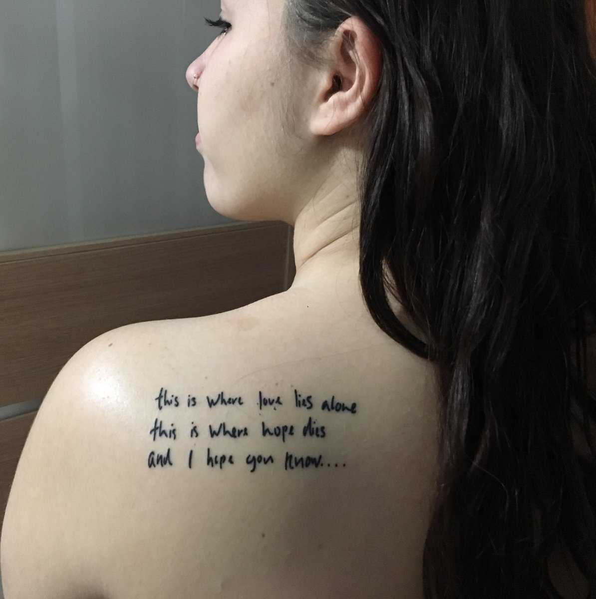 peaceandlouiss's tweet photo. #askCounterfeit do u like the tatto that I did in ur honour guys? @counterfeitrock https://t.co/wp7CSj8GIC