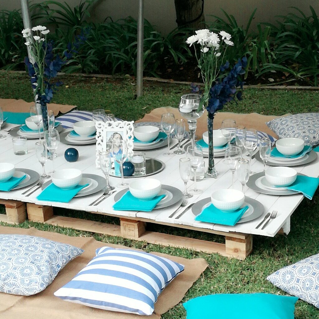 chris_ntokozo's tweet photo. #EASTERSOWETOPICNIC
Can we take a moment to just discuss #EASTERSOWETOPICNIC
Hai its gone be lit!! https://t.co/76FImB3yhy