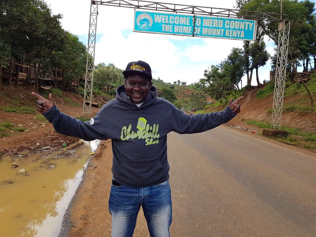 MwalimChurchill's tweet photo. M. E. R. U sisi hao!! 
I'm here now - #OneLaughTour 
#TwendeMERU #GreenGoldEdition https://t.co/cesM8bDqKZ
