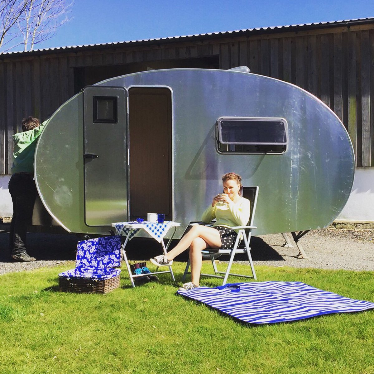 RetroTourer's tweet photo. We are currently building a new 4 berth caravan that will be for hire at @EttiesField this summer. #Glamping #Caravan #RetroTourer #Retro https://t.co/7ASQjPfMsI
