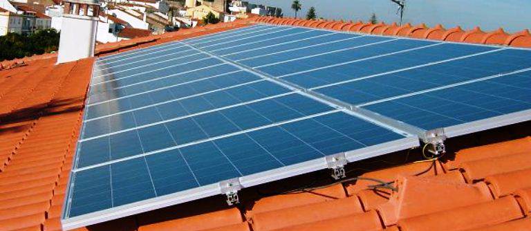 CanalBioenergia's tweet photo. Fonte solar fotovoltaica surpreende em leilão de energia nova - https://t.co/WU9HVOMYk0 - Com um forte deságio de 62,2% em relação ao preço inicial de R$ 312,00/MWh, atingindo um preço médio de venda de energia elétrica de R$ 1... https://t.co/O3sMwZc88Z