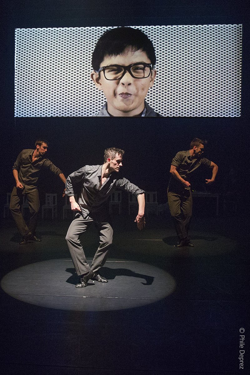 #AcadémieONP
Hélène Blackburn de <a href="/CasPublic/">Cas Public</a> fait l’impossible pari d’utiliser un danseur malentendant comme point de départ de 9. Première ce soir ! bit.ly/2Gx16NA