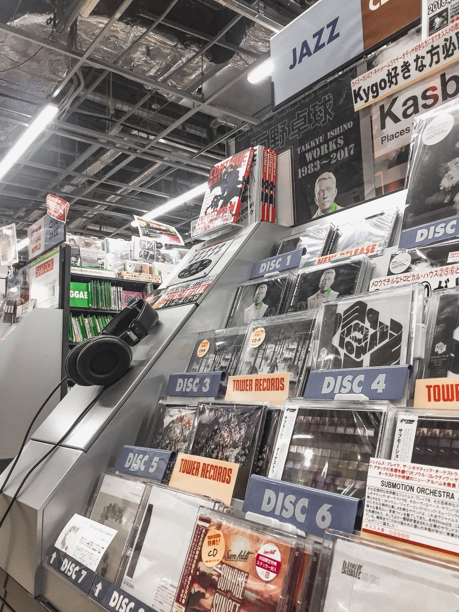 FarFromYours tweet media