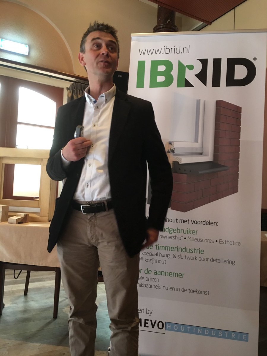MevoHout's tweet photo. Bijeenkomst met de Nederlandse Bosbouw. Pitch van o.a. @MevoHout  @IEBbv @IbridNL   Wat kunnen we voor elkaar doen. https://t.co/ACV0nzAqV1