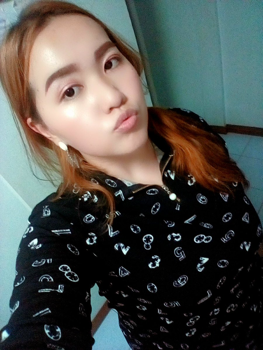 Mayraneeinday's tweet photo. 💋หนูไม่ใช่คนขี้อ่อย ถ้าพี่เอาบ่อยๆ 😍หนูก็ยอมนะค่ะ😜 https://t.co/cpT2Wxpb2x
