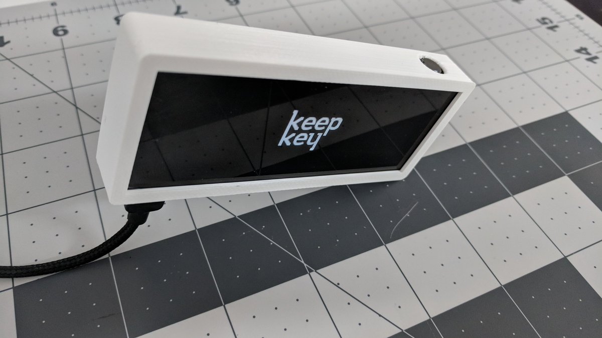 CryptoCloaks's tweet photo. We've made changes to our @cryptokeepkey mount, and we think you're going to like it. We've made them multi-functional! The 1st part is a shell that helps protect that BEAUTIFUL screen. The 2nd part is a hideaway mount coming soon. #KeepKey #Bitcoin #Protectyourassests https://t.co/3jOwJcckX4