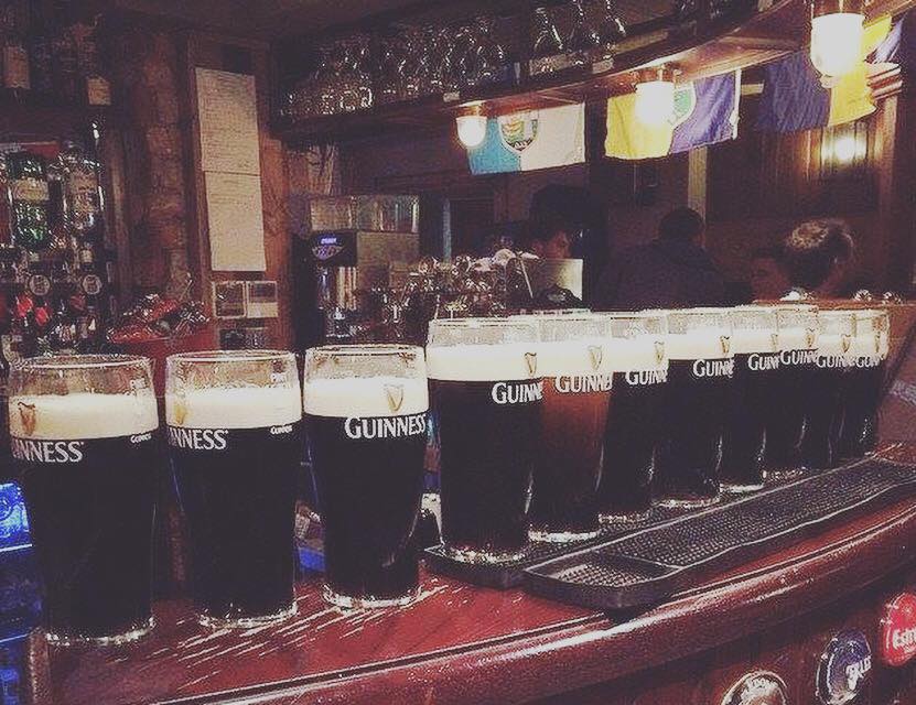 Friday night sorted with #livemusic from 7pm and #GuinnessPro14 rugby from 7:45pm! Who's getting the #drinks in?